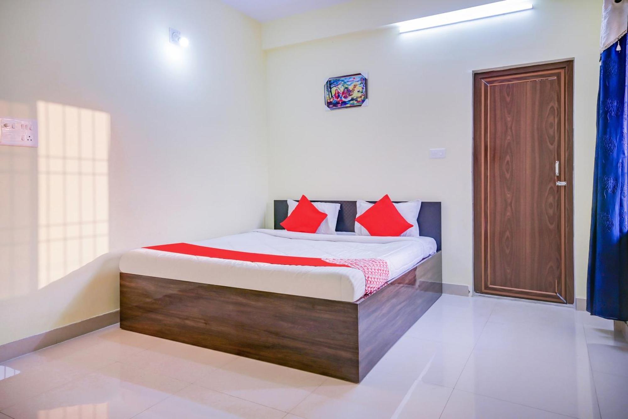 Hotel O Sarala Residency Barang Екстер'єр фото